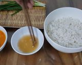 Hình bước làm 2 của món Cơm chiên trứng