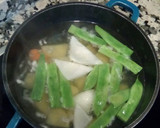 Foto del paso 2 de la receta: Sopa ligera de verduras y pollito cocido (apta para bebés)
