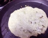 A picture of step 5 of Sprouts cheela.