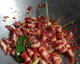 Foto langkah ke 3 dari resep Sambel Goreng Cumi Asin Ala Mertua.