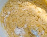 Foto langkah ke 6 dari resep Bolu Pisang Magic Com No Mixer 🤩💖.