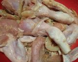 Foto langkah ke 2 dari resep Ayam goreng tepung enak deh.