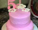 Foto del paso 14 de la receta: 🎂Bizcochuelo con pasta de cobertura (fondant) y tips☁️🌈💜🤍