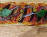 Foto del paso 7 de la receta Coca de pimientos, berenjenas y anchoas