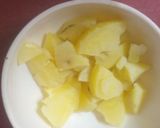 A picture of step 1 of Aloo ka Raita.