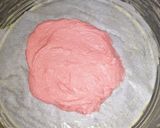 A picture of step 4 of Unicorn Tie Dye Cake.