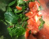 Foto del paso 4 de la receta: Ensalada mediterránea 🥬 🍅 🧅