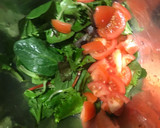 Foto del paso 4 de la receta: Ensalada mediterránea 🥬 🍅 🧅