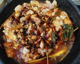 Foto langkah ke 2 dari resep Krengsengan Ayam Pedas Manis.
