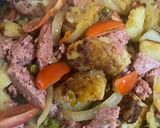 A picture of step 2 of Spicy Corned Beef Hash with Poached Egg.