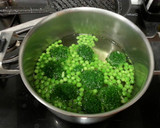Foto del paso 2 de la receta: Fideos de arroz (noodles) con ternera y verduras al curry