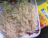 A picture of step 1 of Maggi Magical Toast.