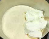 A picture of step 3 of Spinach Rava Uttapam.
