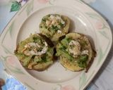 A picture of step 4 of Smashed potato.