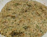 A picture of step 2 of Chicken burgers.