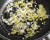Foto del paso 2 de la receta: Empanadillas de bacalao