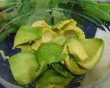 Foto langkah ke 2 dari resep Guacamole Freshhh.