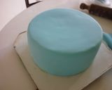 Foto del paso 8 de la receta: Torta de pepa pig cumpleaños de mellizos
