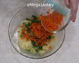 Foto langkah ke 3 dari resep KROKET KEJU Simpel ala Mega.