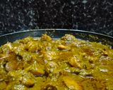 A picture of step 11 of Hariyali Chicken Gravy.