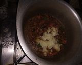 A picture of step 5 of Chana gravy.