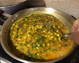 A picture of step 5 of Methi Masoor ki Dal.