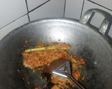 Foto langkah ke 2 dari resep Sambal goreng telur.