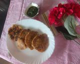A picture of step 4 of Semolina uttapam instant recipe.