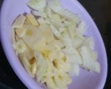 Foto langkah ke 2 dari resep Spaghetti Olio Aglio.
