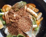 A picture of step 5 of Kadai paneer.