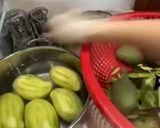 Hình bước làm 1 của món Xoài ngâm phá đảo mùa hè 2023