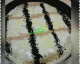 A picture of step 4 of Turkish Pie with Chicken Filling.