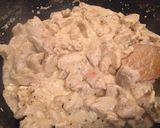 Tejszínes majoránnás csirke rizibizivel recept fázis 2 fotója