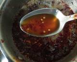 A picture of step 7 of Thai Honey Chilli Sauce.