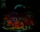 Foto del paso 17 de la receta: Pizza 3 quesos con vegetales mediana