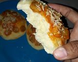 Foto langkah ke 6 dari resep Mini pizza simple.