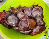 Une image de l'étape 1 de Cake aux prunes d'ente et vanille.