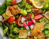 A picture of step 5 of LEBANESE FATTOUSH SALAD by @senoreetarh.