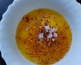 A picture of step 4 of Egg Paratha.