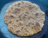 A picture of step 4 of Kaddu paratha(pumpkin).