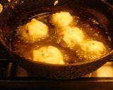 A picture of step 3 of Coconut Bonda.