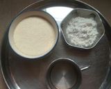 A picture of step 1 of Rava puri chat.