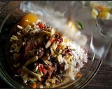صورة لخطوة 4 من وصفة بيض🥚البانيه🍗بالخضار🥕للأطفال🧒والكبار🧕