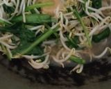 Foto langkah ke 3 dari resep Cah Sawi Hijau Tauge.