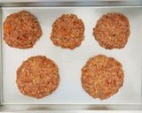 Foto del paso 3 de la receta: Hamburguesas al Horno