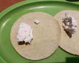 Foto del paso 1 de la receta: Taquitos dorados de requesón