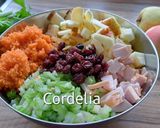 Foto langkah ke 1 dari resep Cranberry chicken salad.