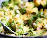 Foto del paso 5 de la receta: Guacamole casero con y sin tomate