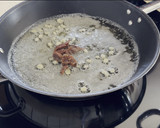 Foto del paso 2 de la receta: Tallarines con cherrys y mantequilla de anchoas