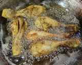Foto langkah ke 2 dari resep Ayam Kecap Manis Pedas.